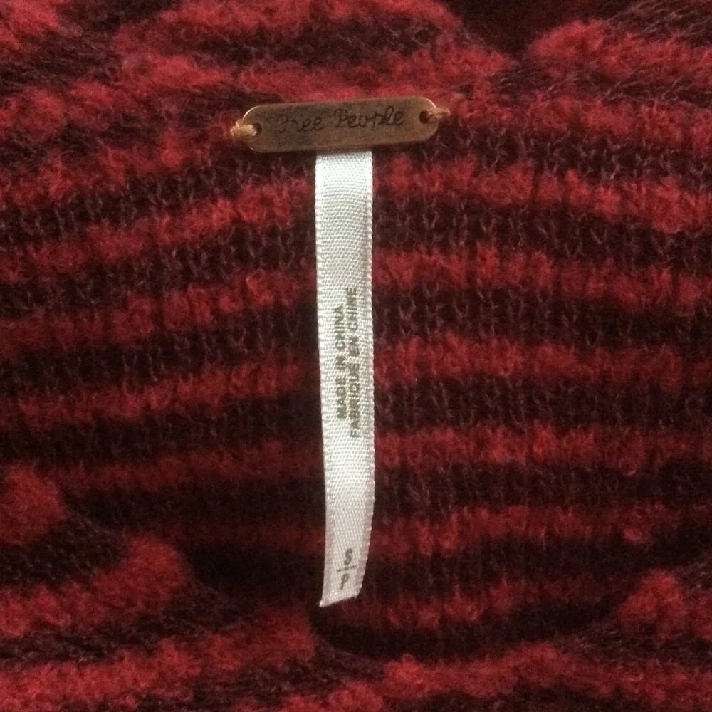 Free People Wool/Linen Blend Striped Sweater Size Small - Picture 3 of 4